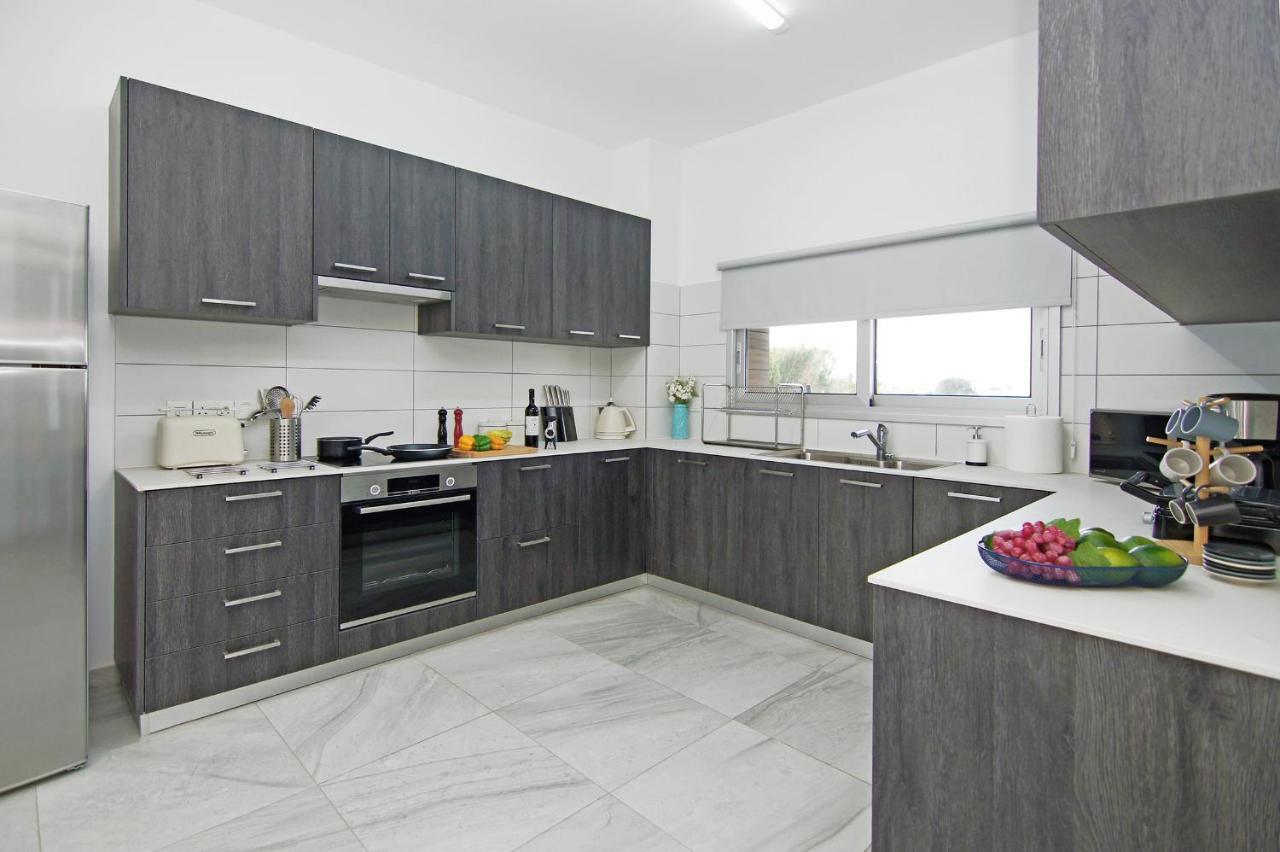 Villa Thea Athena Protaras Exterior foto
